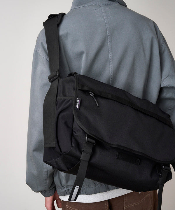 Gramicci Messenger Bag DUSTY BLUE