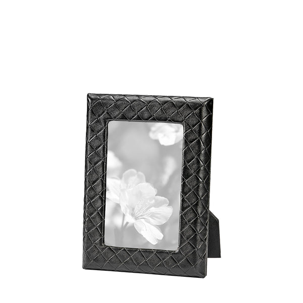 Graphic Image 4" X 6" Woven Frame