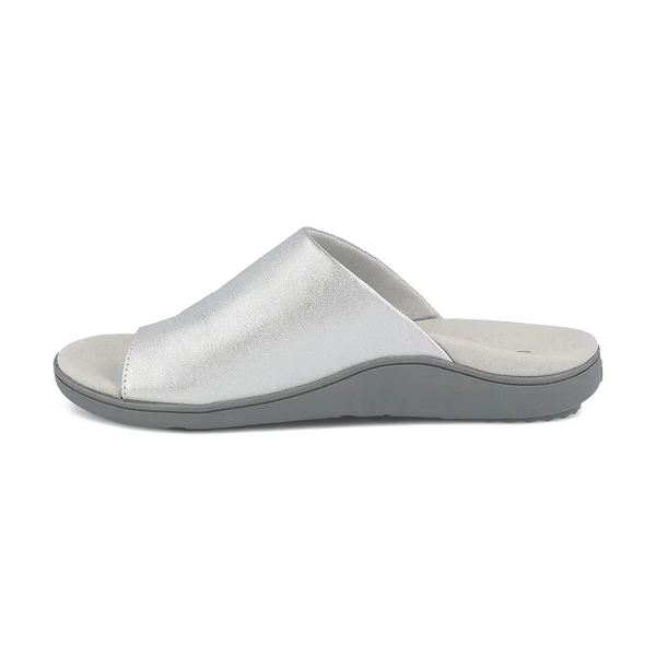 Gravity Defyer Women's Gray Etztal