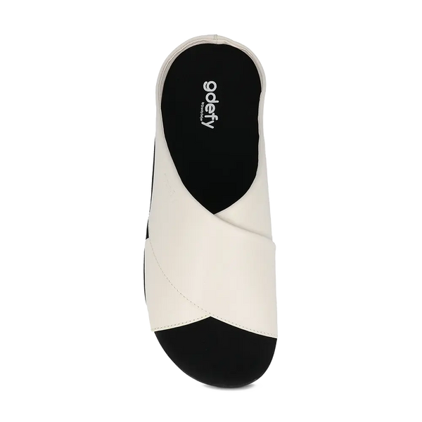 Gravity Defyer Women's White Veltal