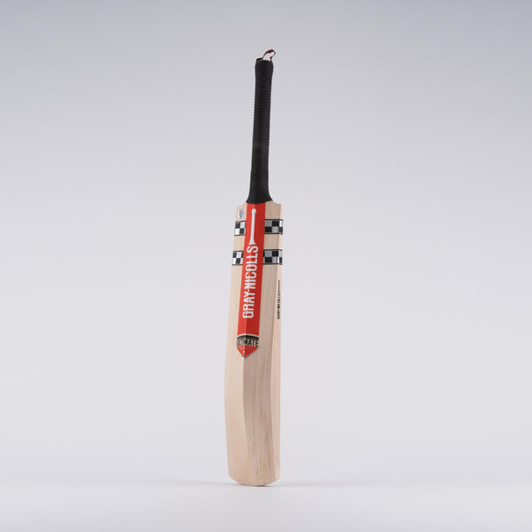 Gray Nicolls Classic Ultimate Junior Cricket Bat (2024)
