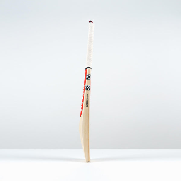 Gray Nicolls Classic Ultimate Cricket Bat - Adult