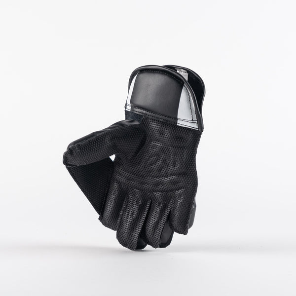 Gray Nicolls GN150 Wicketkeeping Glove