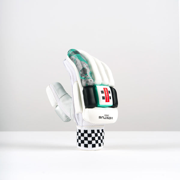 Gray Nicolls Ventus 1.0 300 Batting Gloves