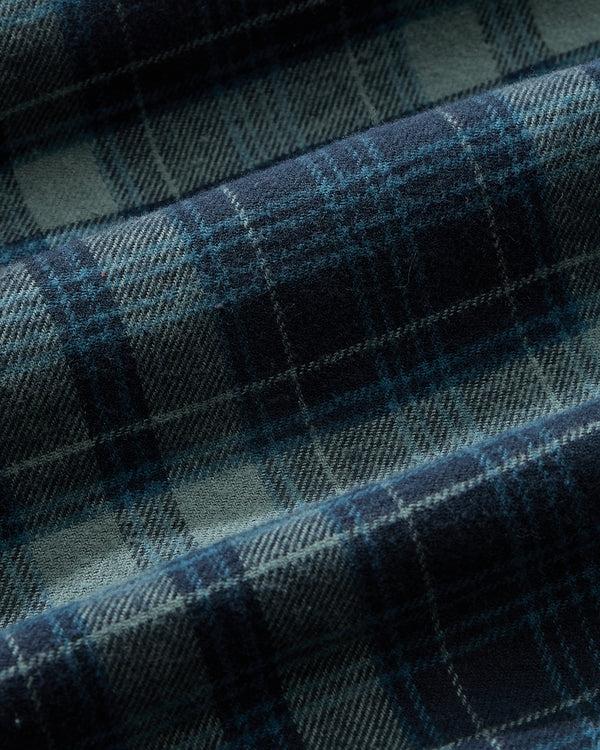 Grayers Shady Grove Stretch Flannel - Green Pine