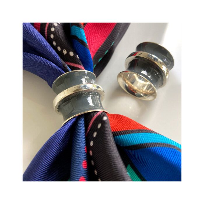 Grecian Chick Grey Enamel | Silver