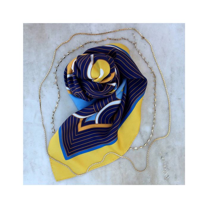 Grecian Chick Scarf | Paths