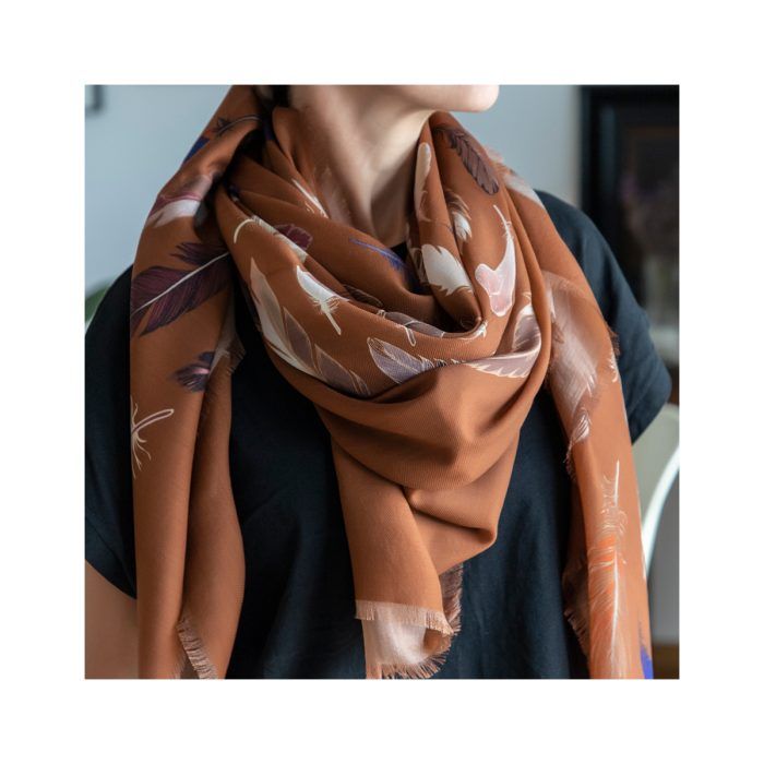 Grecian Chick Wool Scarf | Feathers – Brown