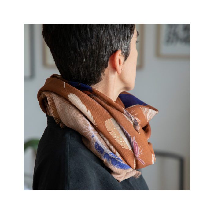 Grecian Chick Wool Scarf | Feathers – Brown