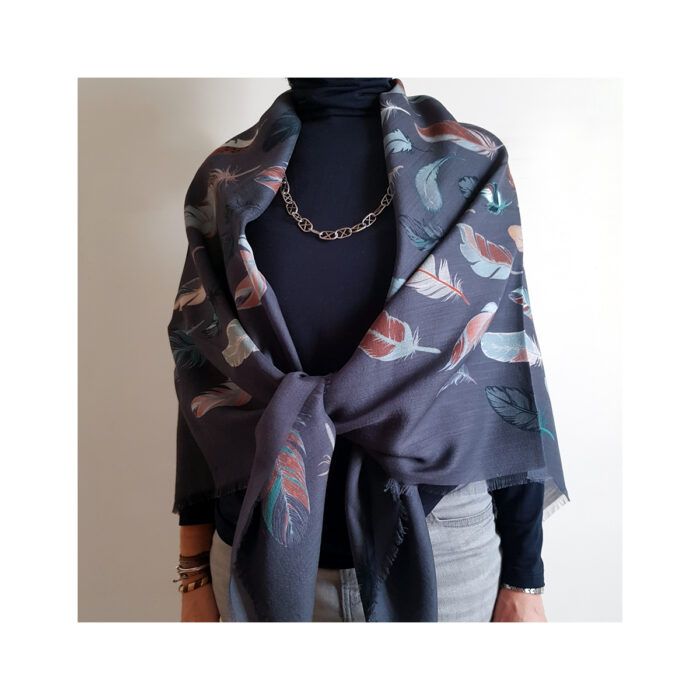 Grecian Chick Wool Scarf | Feathers – Grey