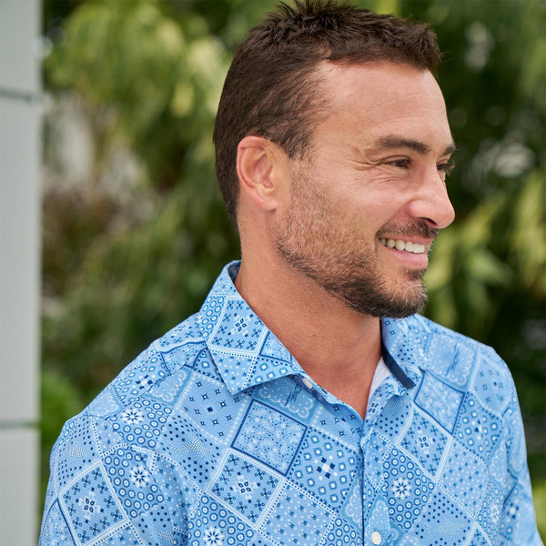 Greg Norman Bandana Seersucker Short-Sleeve Button Down