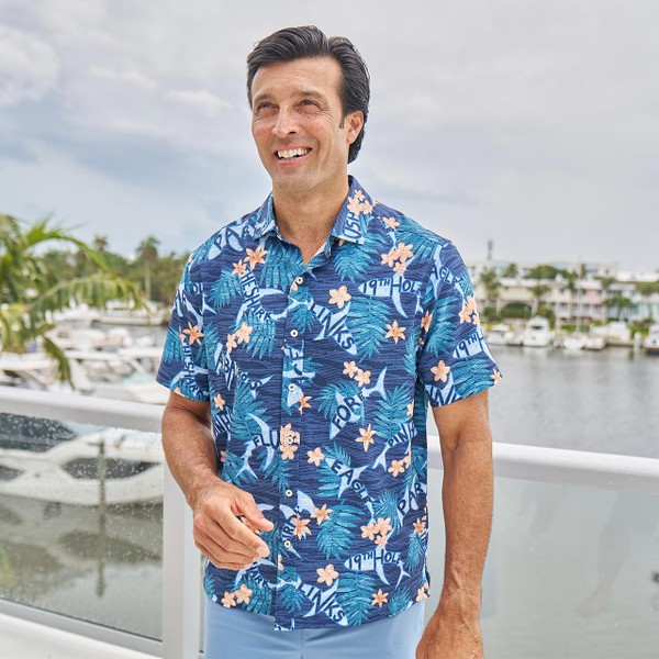 Greg Norman Seersucker Shark Short-Sleeve Button Down