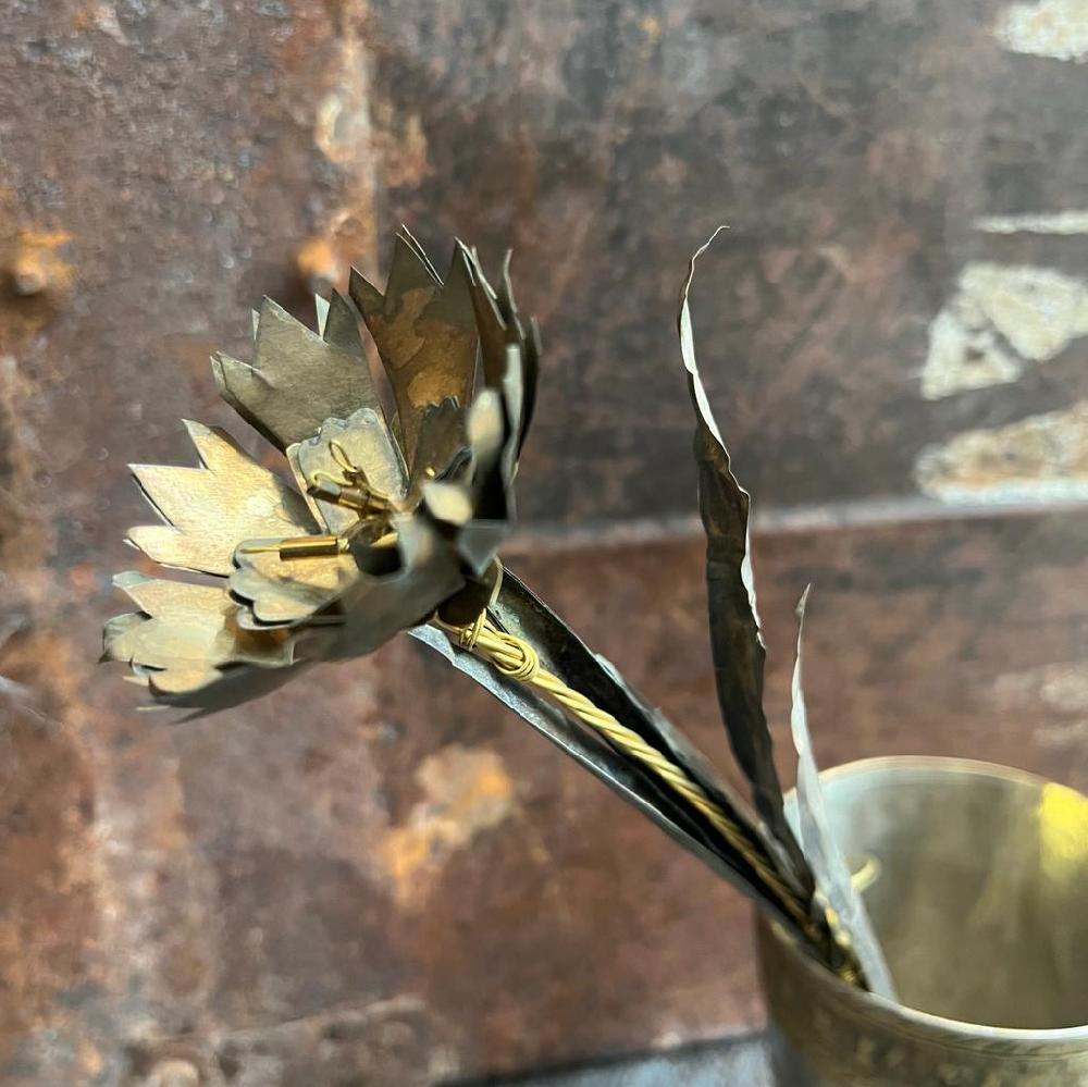 Greige Antique Silver Cornflower - Walther & Co Denmark