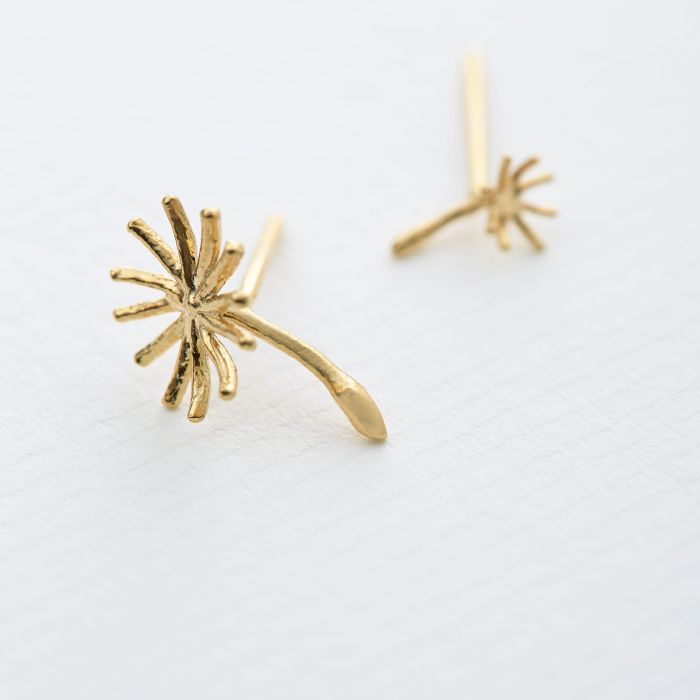 greige Asymmetric Dandelion Fluff Stud Earrings - Gold - Alex Monroe