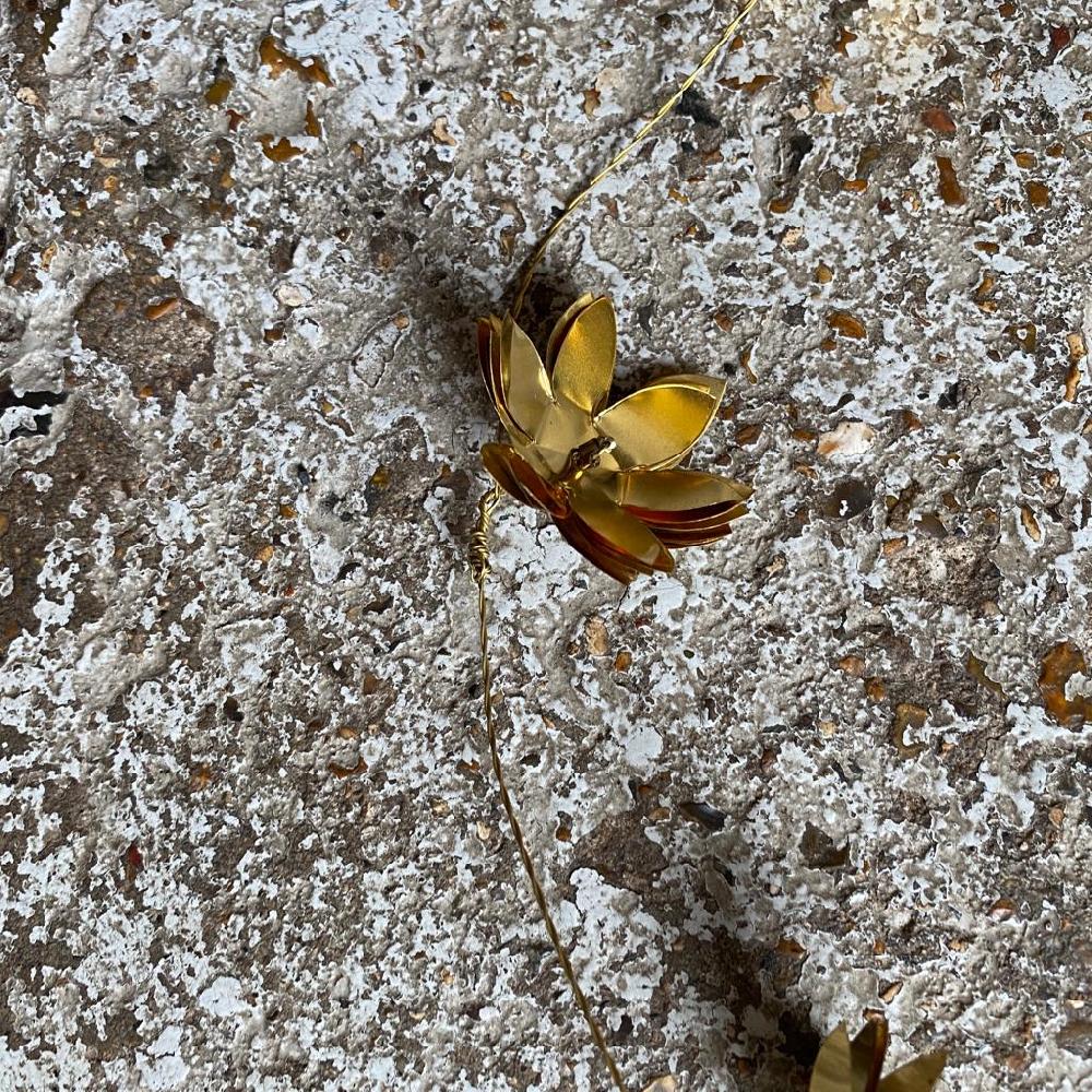 Greige Brass Christmas Rose Garland - Walther & Co Denmark