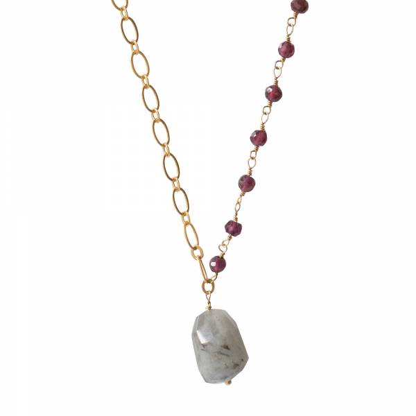 Greige Celebration Garnet And Labradorite Gold Necklace - A Beautiful Story