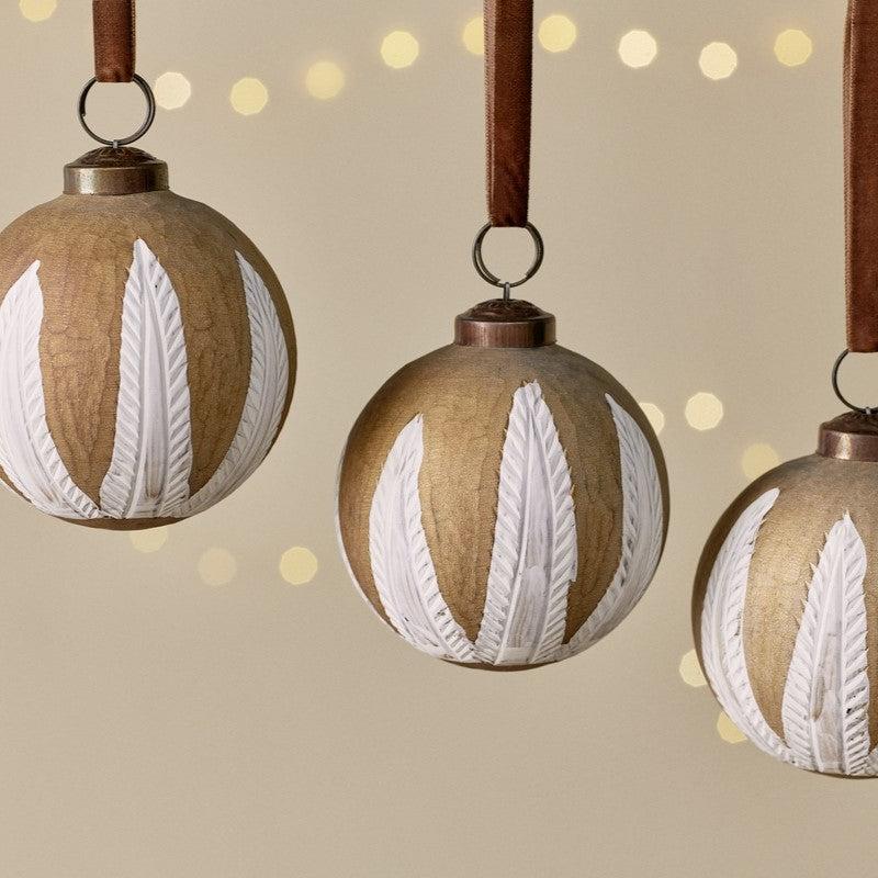 Greige Feather Design Gold And Cream Decorative Baubles - Set Of Four