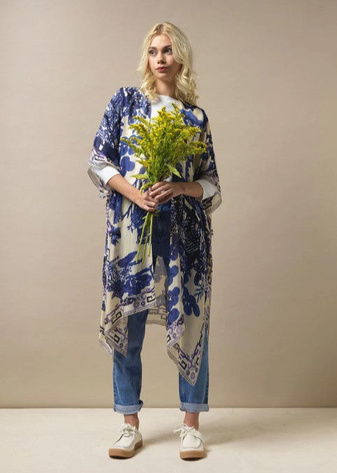 greige Giant Willow Blue Throwover - One Hundred Stars