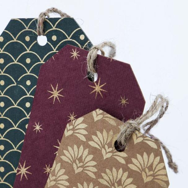 Greige Gift Tags With String - Gold Green And Dark Red