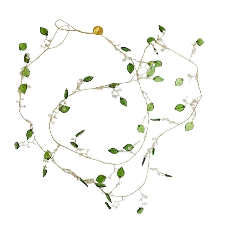 Greige Green Glass Leaves And Clear Glass Berries Garland