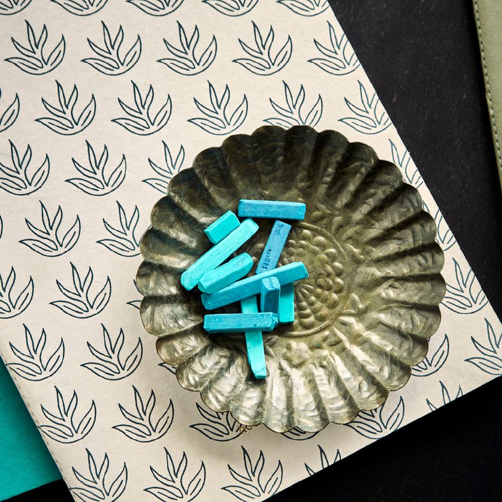 Greige Antique Green Iron Candle Tray - 14cm