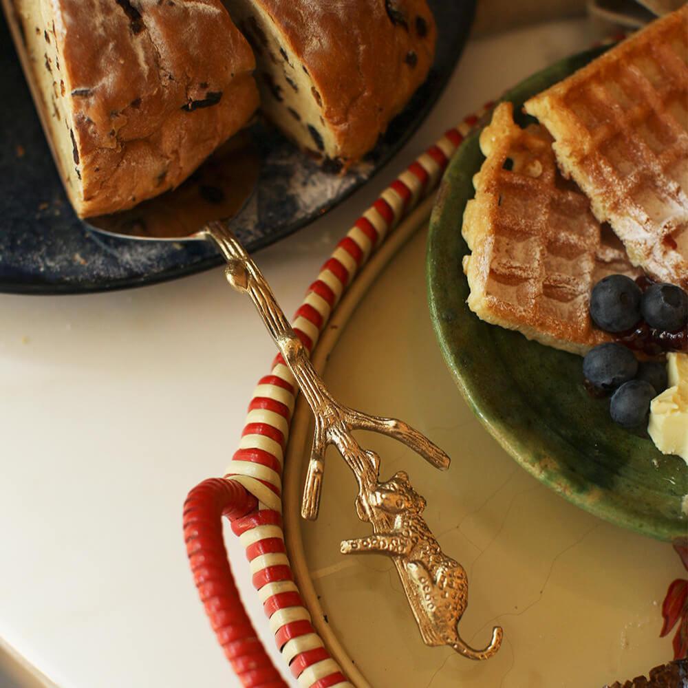 greige Brass Leopard Cake Server