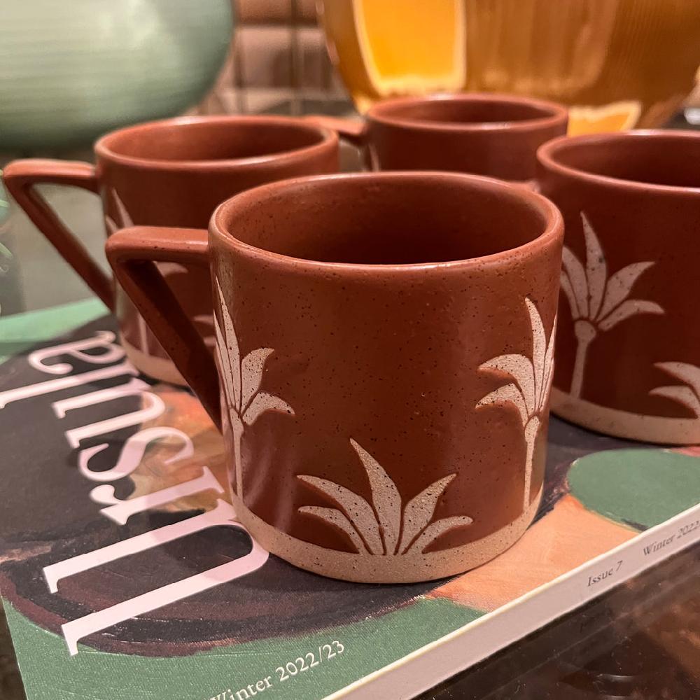 greige Brown Retro Palm Tree Mug - Set of Four