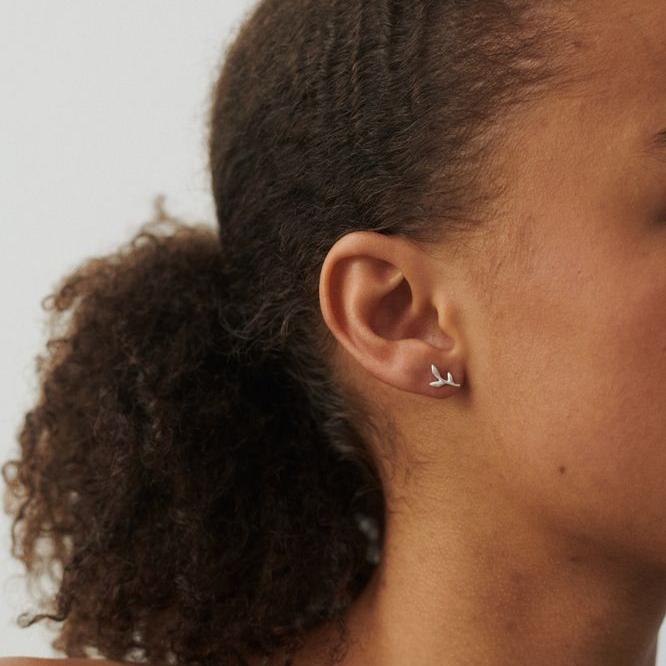 Greige Crisp Earsticks - Gold - Pernille Corydon