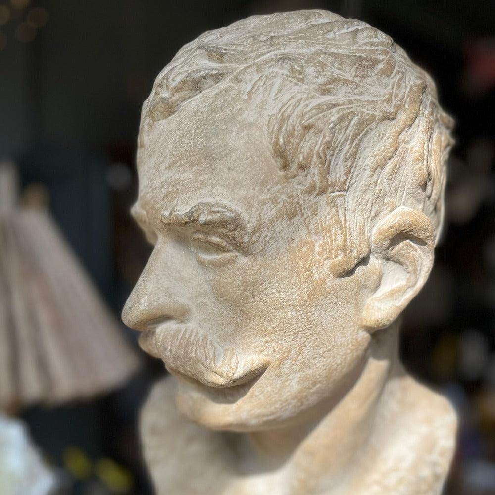 greige Dandy Man Bust