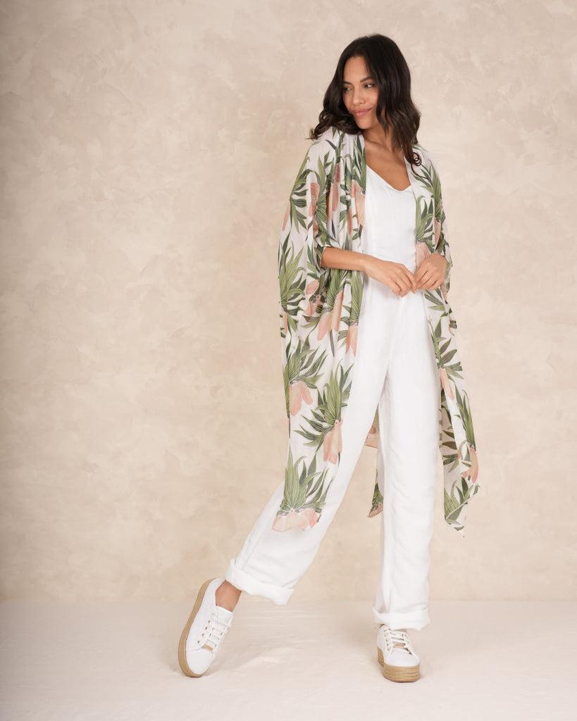 Greige Deco Bud Ivory Throwover - One Hundred Stars