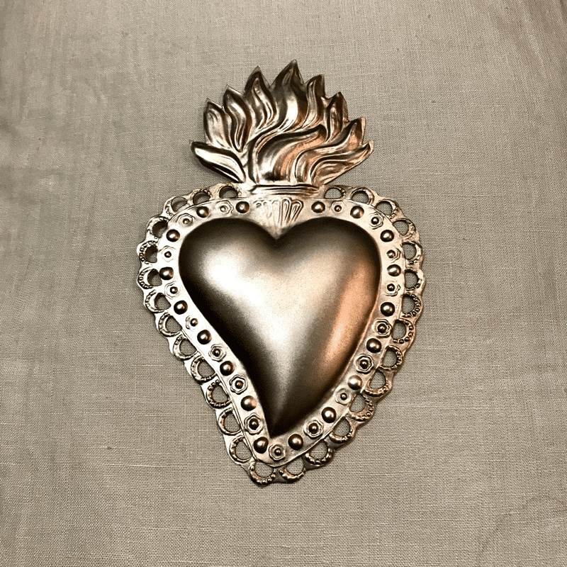 Greige Eligia Heart - Antique Silver - Boncoeurs