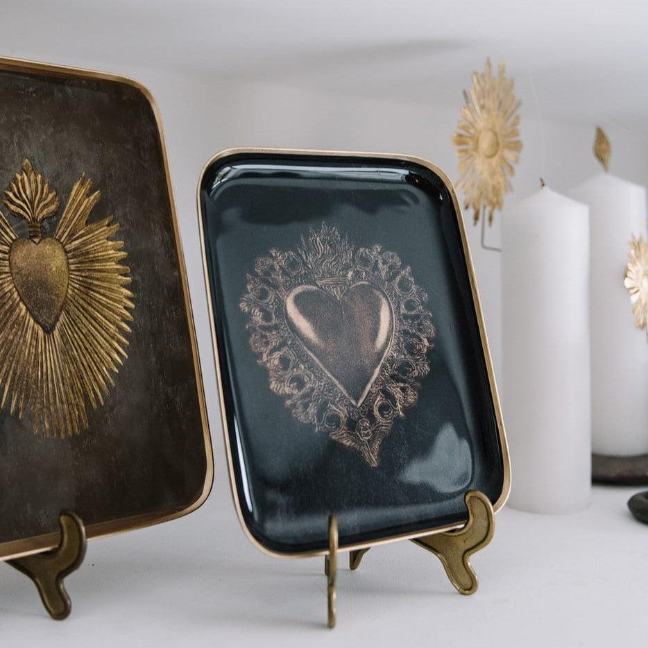 Greige Enamelled Heart Maria Tray - Small - Boncoeurs