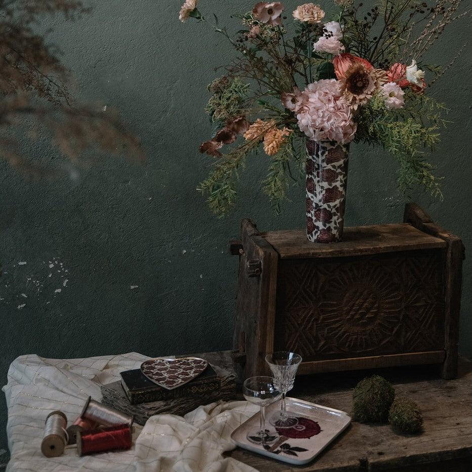 Greige Enamelled Peony Tray - Small - Boncoeurs