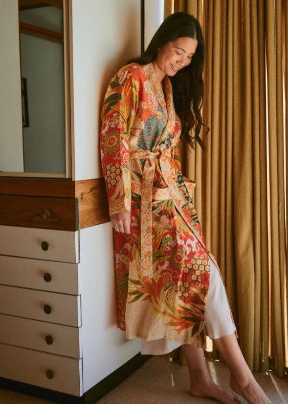 greige Fans Scarlet Gown - One Hundred Stars