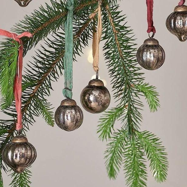 Greige Glass Dew Drop Baubles - Antique Gold
