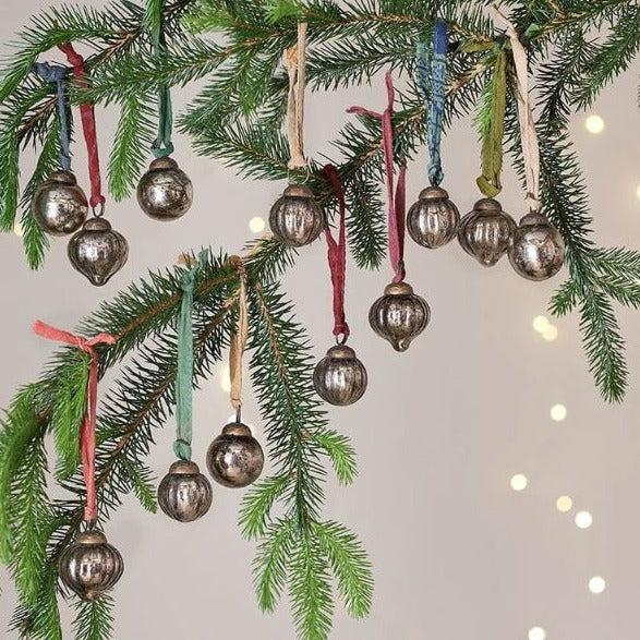 greige Glass Dew Drop Baubles - Antique Gold