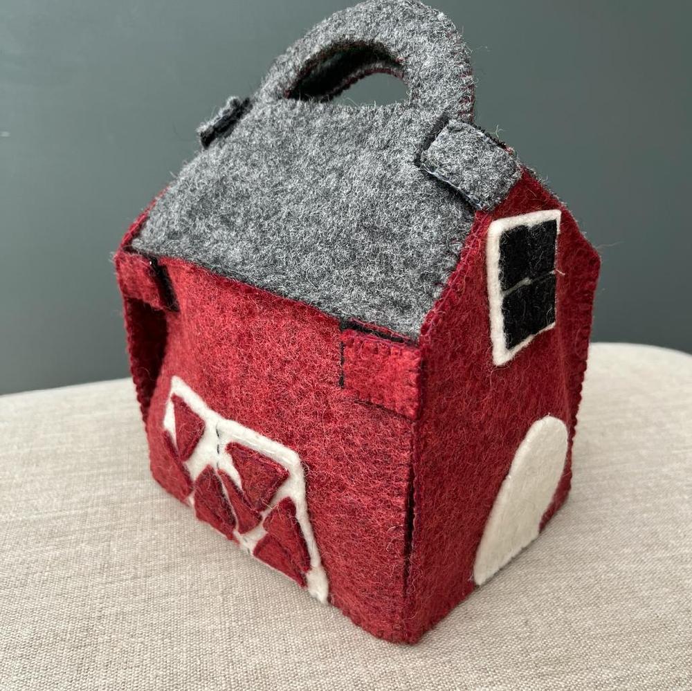 Greige Handmade Felt Farm Set - Fairtrade