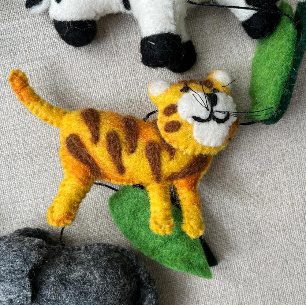 Greige Handmade Felt Zoo Animals String - Fairtrade