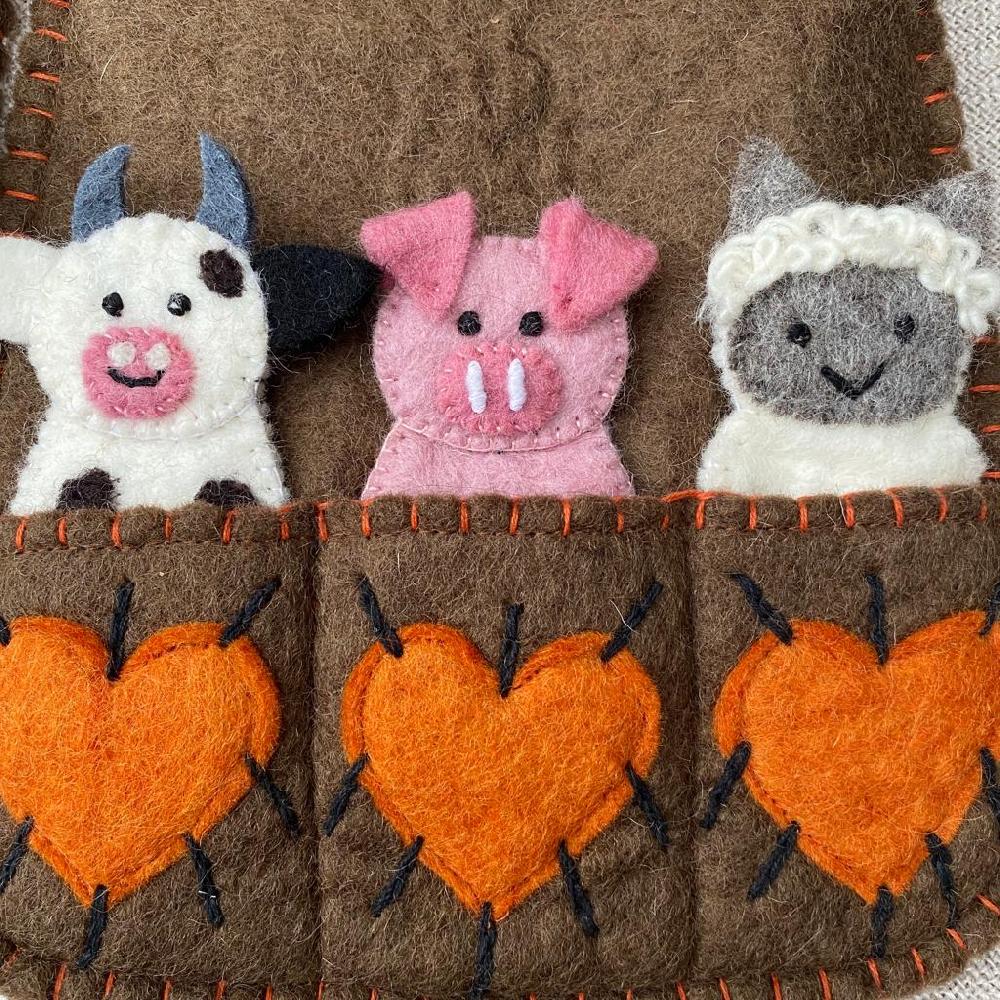 Greige Handmade Puppet Bag - Farm Animals - Fairtrade