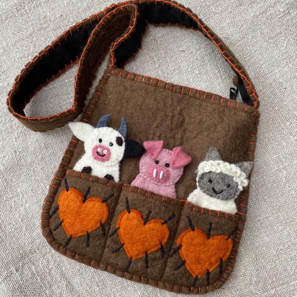 greige Handmade Puppet Bag - Farm Animals - Fairtrade