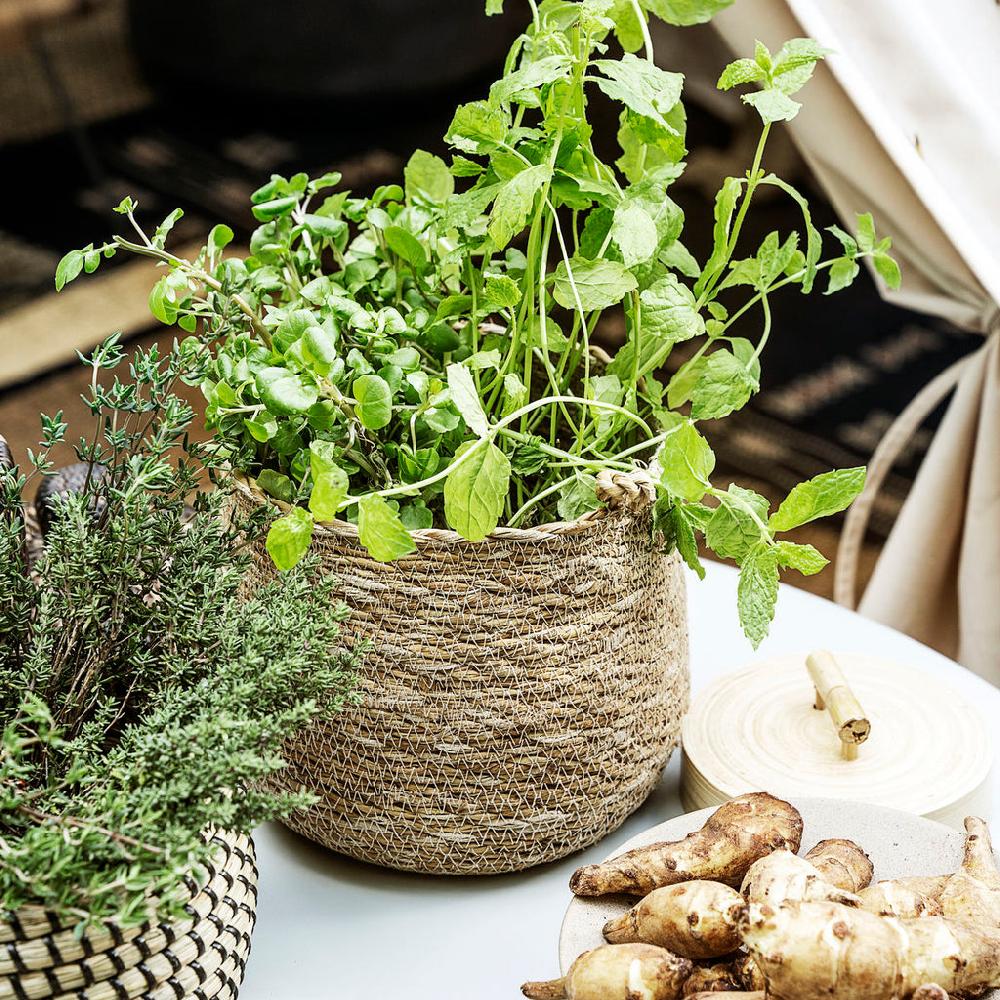 Greige Hang Basket - House Doctor Denmark - Natural