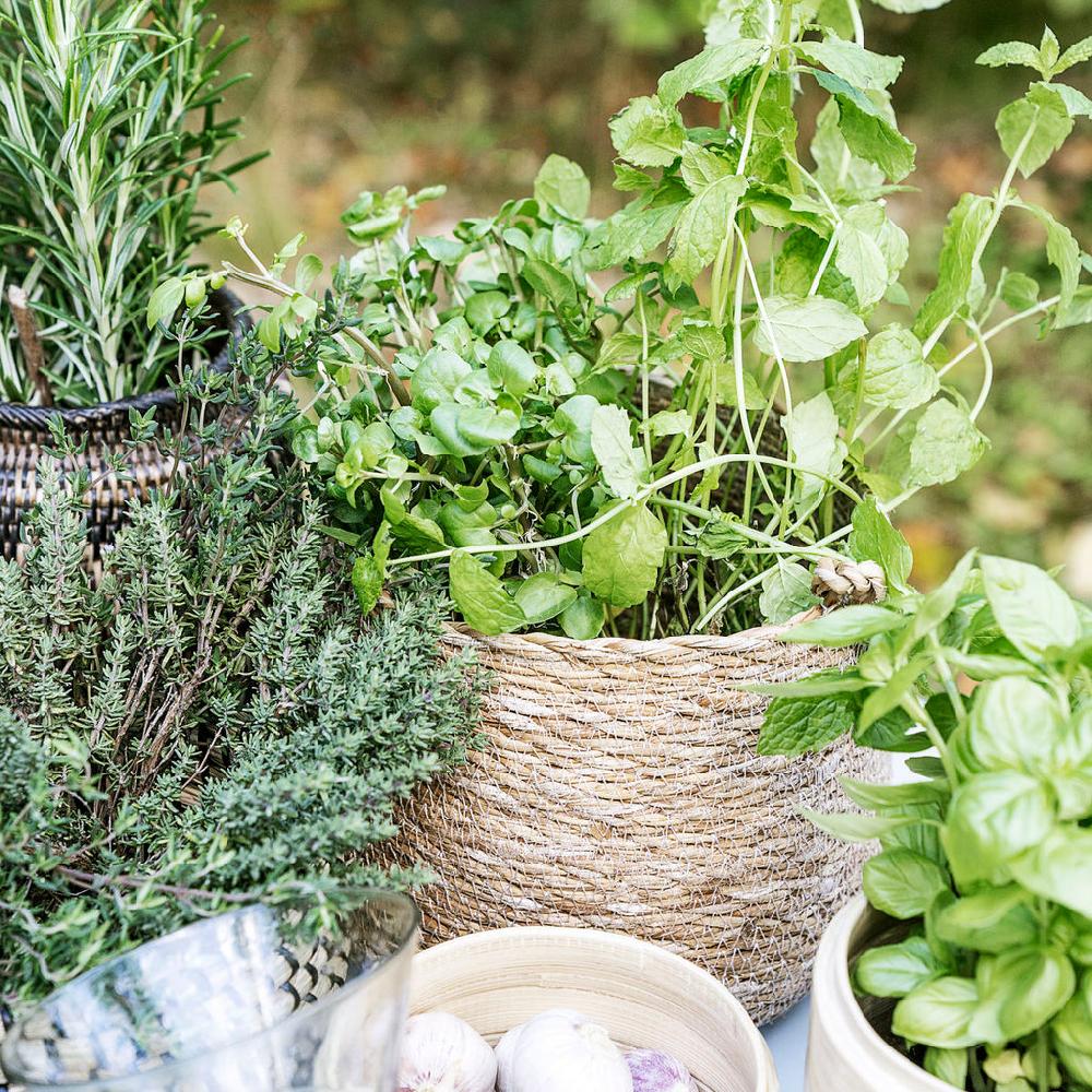 Greige Hang Basket - House Doctor Denmark - Natural