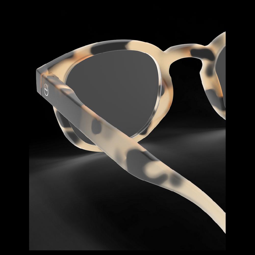 Greige Izipizi Reading Glasses - Style C - Tortoise