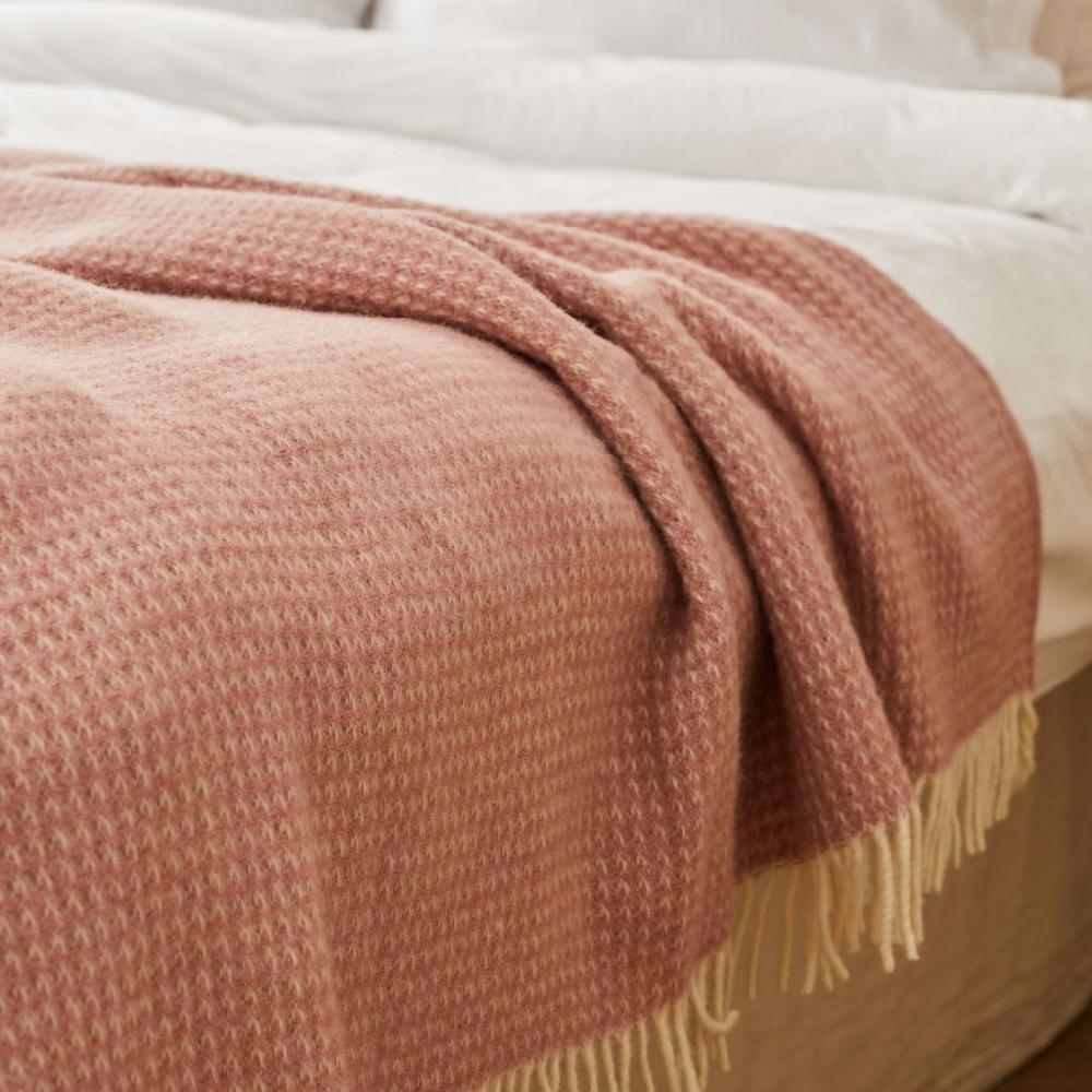 Greige Large Waffle Pure New Wool Throw - Dusky Pink