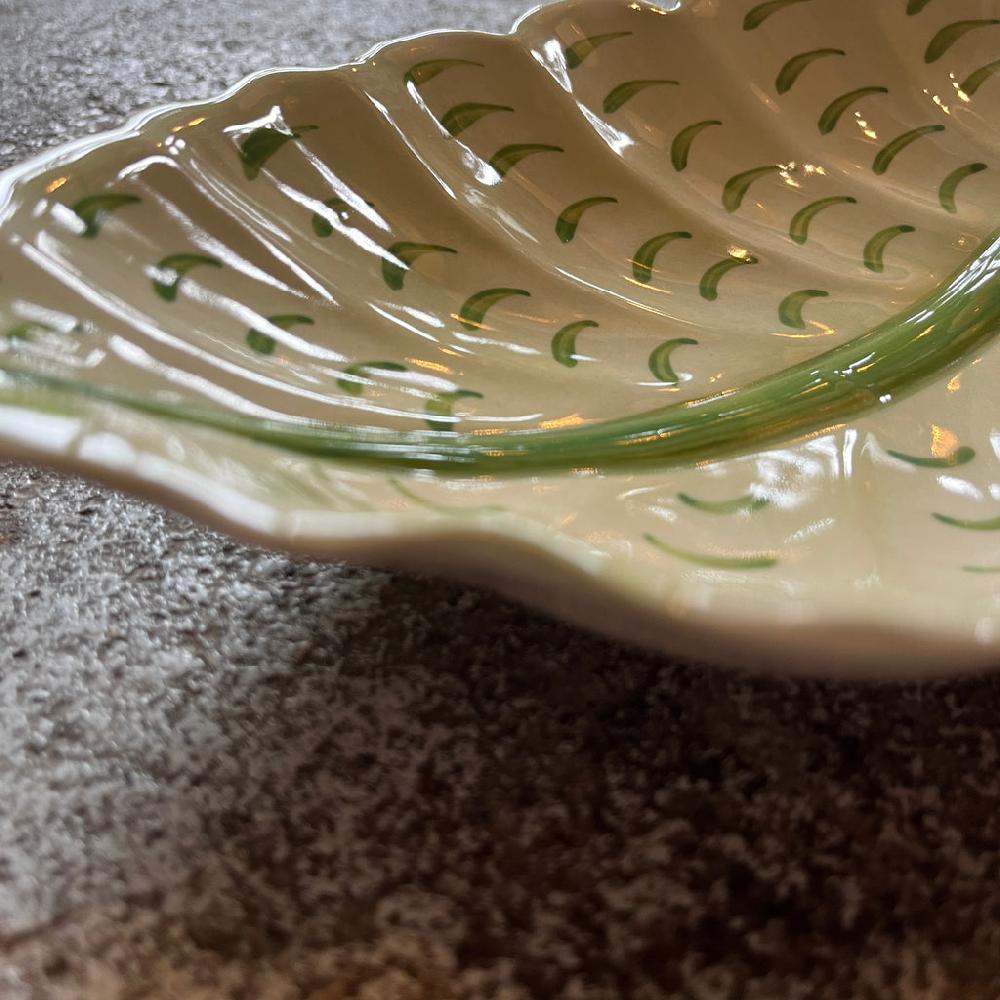 Greige Leaf Dish