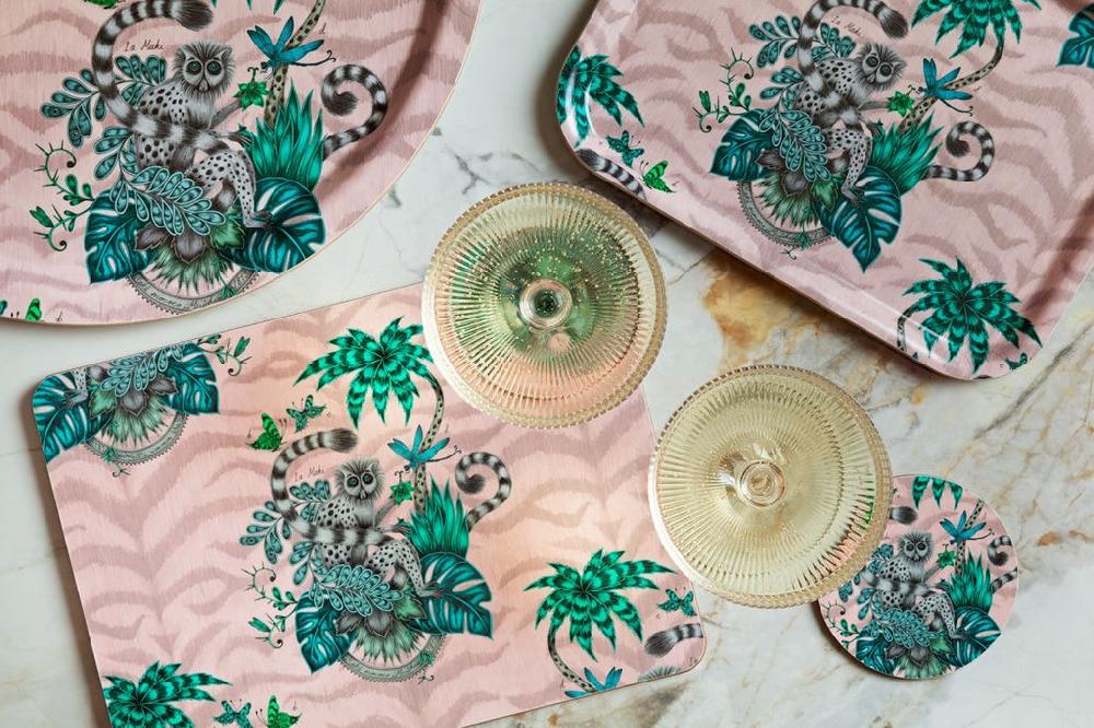 Greige Lemur Tray - Pink - 43x33cm