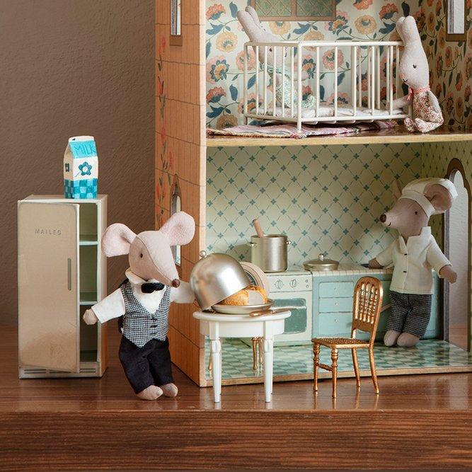 Greige Maileg Cooler Fridge - Mouse