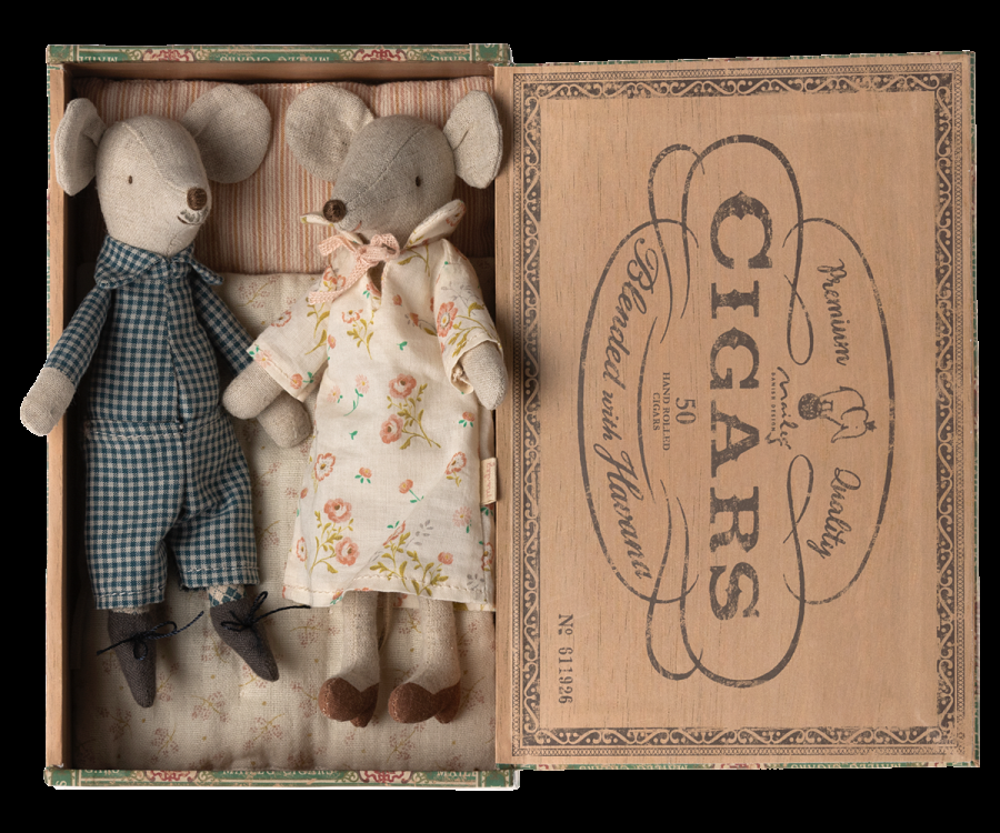 greige Maileg Grandma and Grandpa Mice in Cigarbox