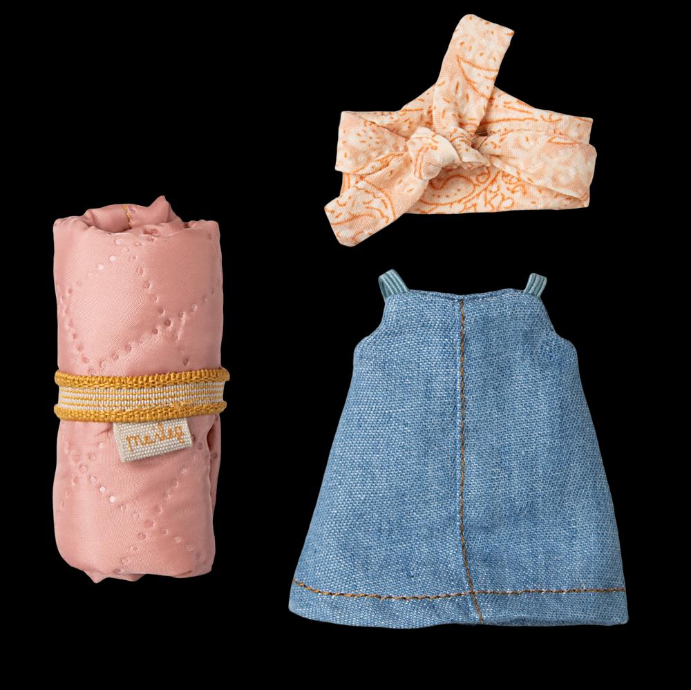 Greige Maileg Hiker Mouse Big Sister