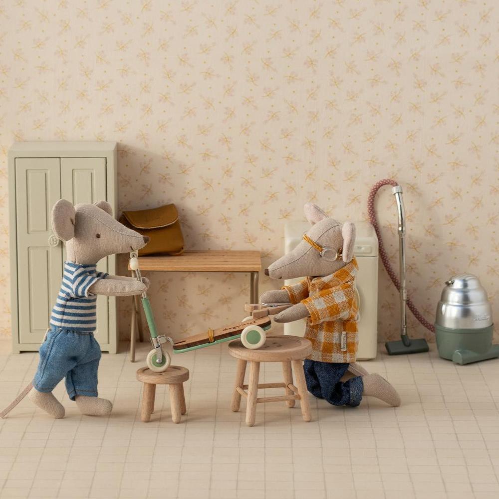 greige Maileg Kick Board Scooter Mouse - Mint